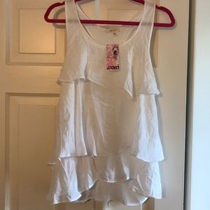 White sleeveless ruffle top